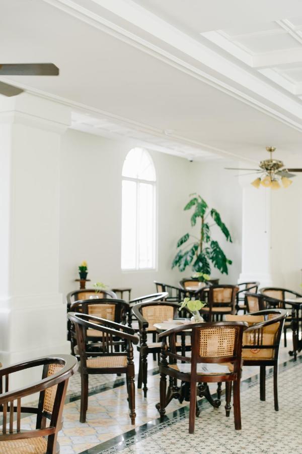 Mahalaya The Legacy Hotel Surakarta  Exterior photo