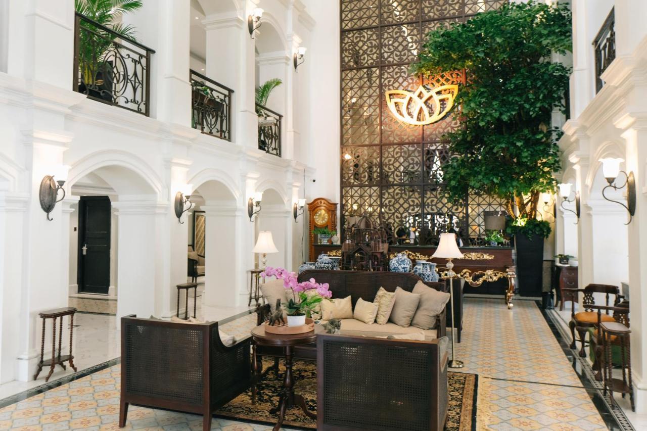 Mahalaya The Legacy Hotel Surakarta  Exterior photo