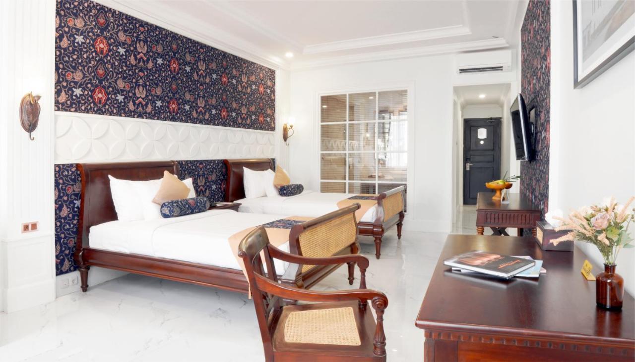 Mahalaya The Legacy Hotel Surakarta  Exterior photo