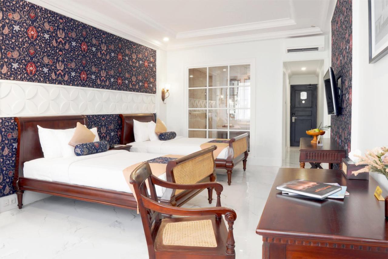 Mahalaya The Legacy Hotel Surakarta  Exterior photo